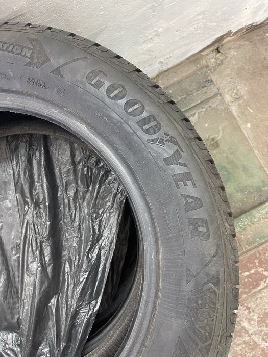 Good year ultra grip 215/65/17