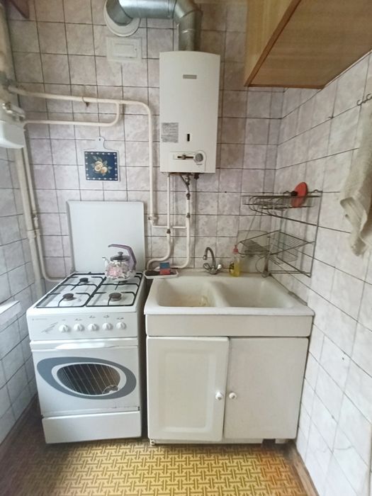 Шекспира д.8,метро Бот. Сад,2комнатная кв