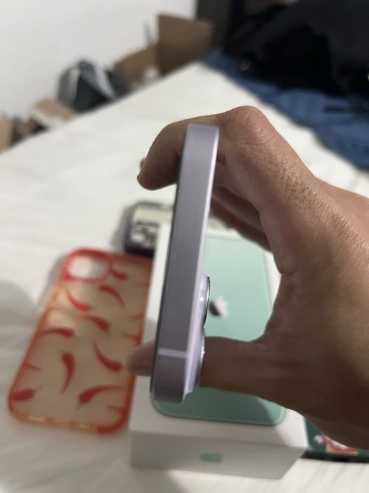 Iphone 14 128gb bem estimado