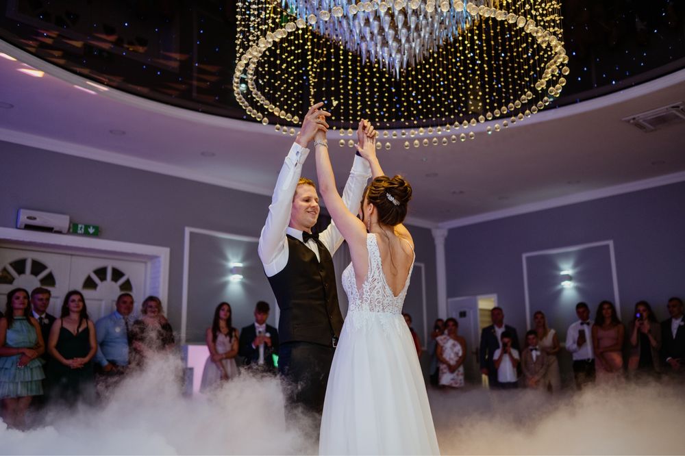 Suknia ślubna od słynnego projektanta Randy Fenoli