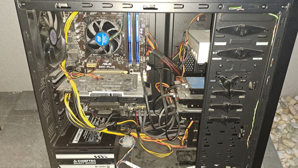 Komputer stacjonarny i5, 16GB, 750Ti, ssd, hdd