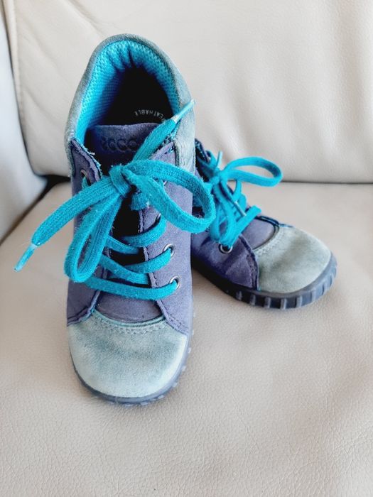 Buty wiosenne Ecco light 25