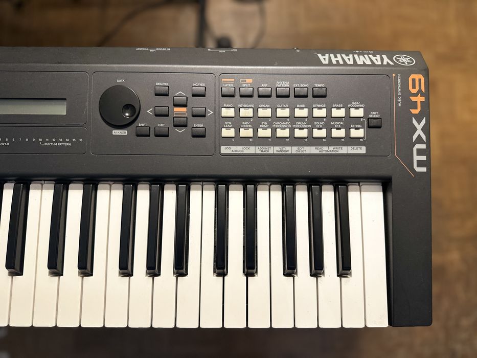 Yamaha Mx49 ( Trocas )