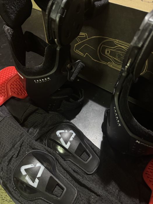 Leatt X-frame Hybrid XL ainda na garantia