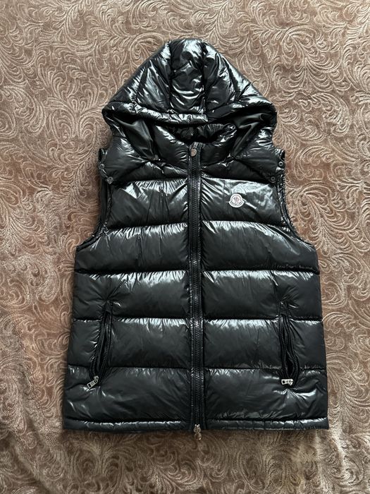 Жилетка Moncler