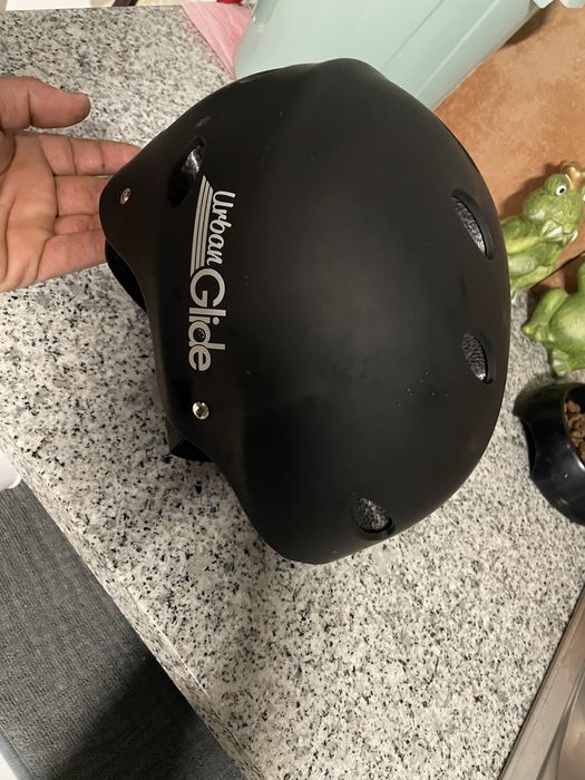Capacete menino  como novo