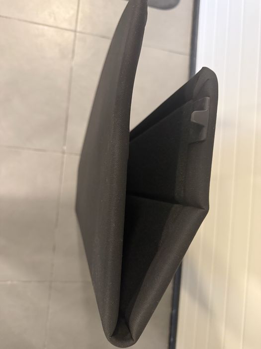 Tampa retrátil de porta malas Tesla