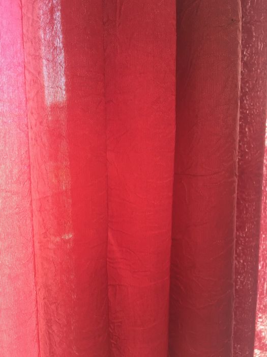 Cortinados Vermelhos