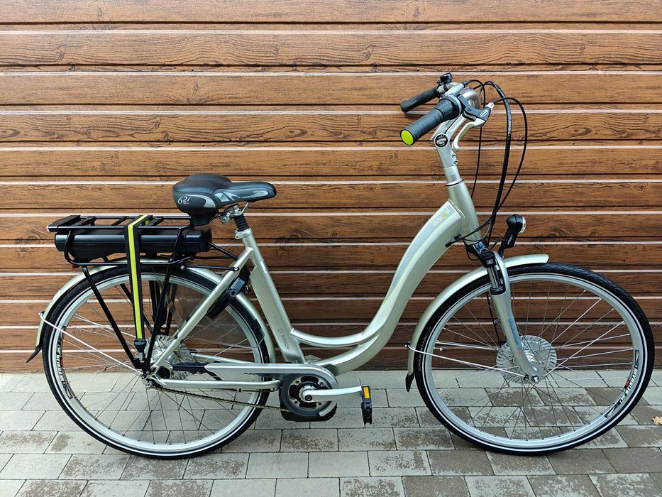 JESIENNA PROMOCJA CENOWA - 200zł Rower holenderski elektryczny DUTCH ID Centralny napęd BOSCH 36V Silver 2600 KM Jak nowy