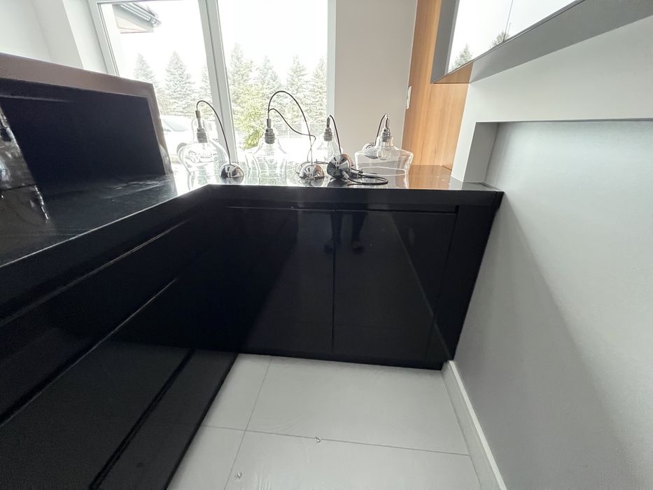 Meble barowe (lakierowane+ pikowanie)