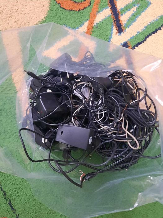 Зарядне для телефонів кнопкових Simens, Samsung, Sony Ericson