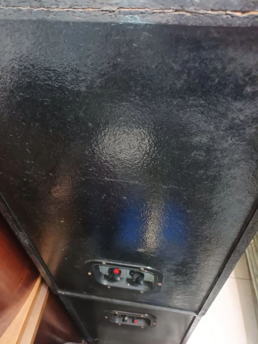 Colunas grandes , 80 X 45 X 35 com 80 watt  8hom
