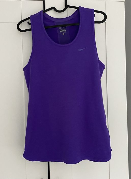 Top sportowy Nike