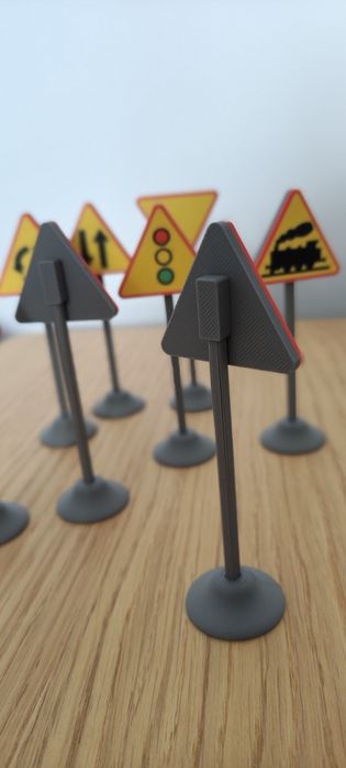 Znaki drogowe ostrzegawcze wydruk 3D