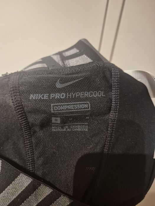 Leggins compressão Nike