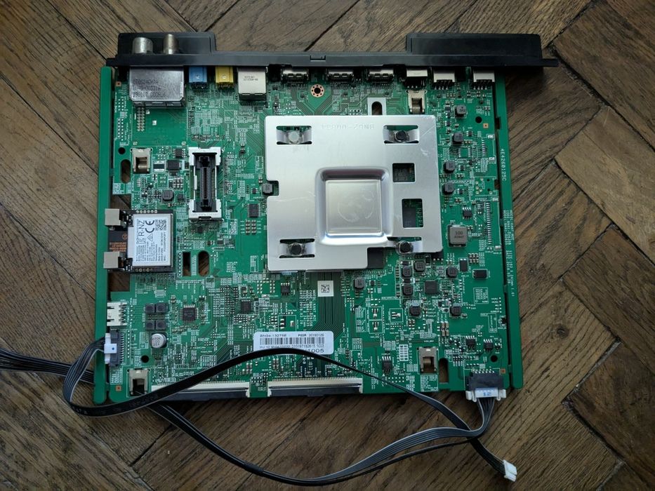 Телевізор Samsung UE 55NU 7179 UXZG (Плати на запчастини)