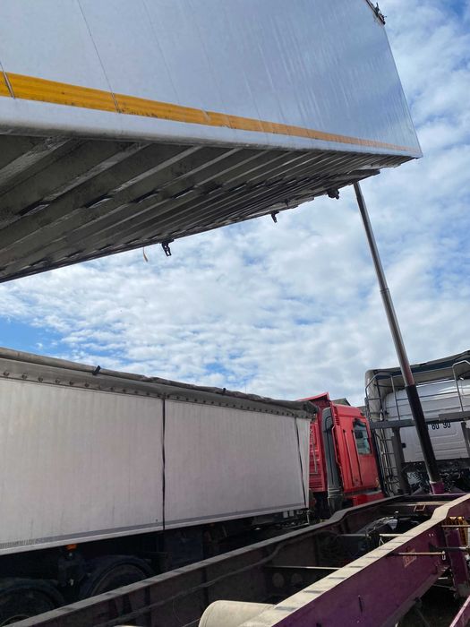 Напівпричеп самоскид Kempf 70м3