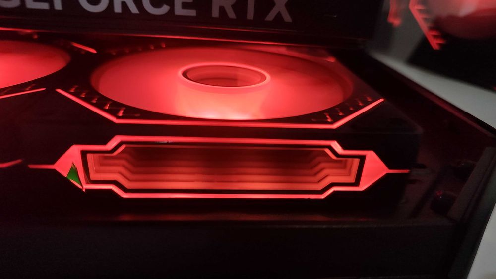 Komputer do gier Ryzen 7 rtx5070 Battlefield GTA Roblox Minecraft