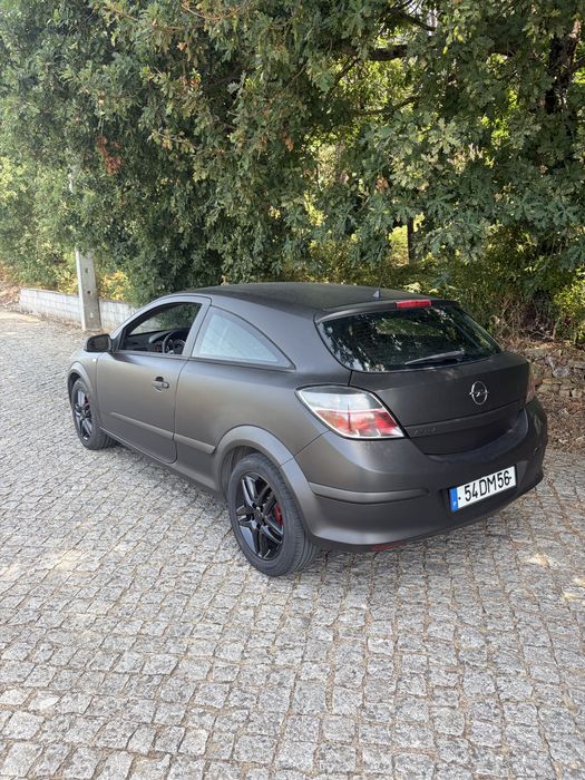 Opel Astra Gtc - Matte