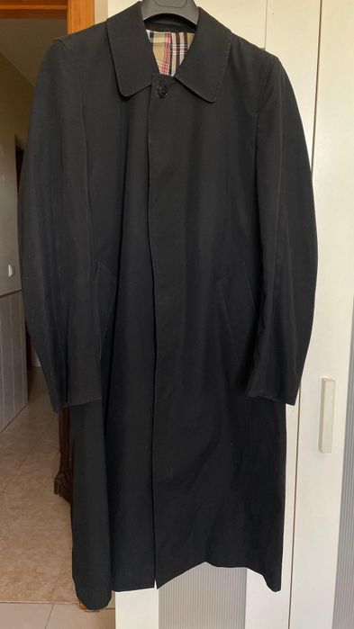 Gabardina de senhora usada