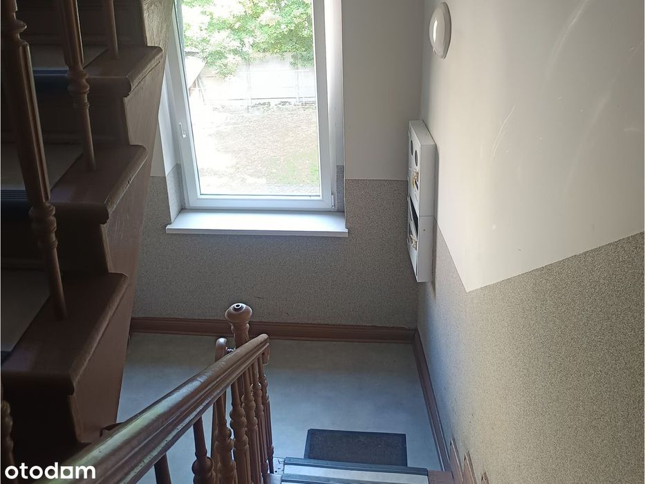 2 pokoje w odnowionej kamienicy | osobna kuchnia | 43,72 m2 | 2 piętro