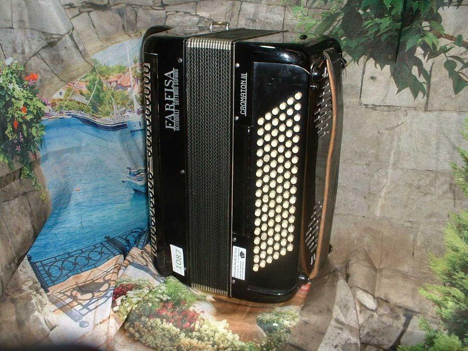 Accordion R, No. 108764575302208387122