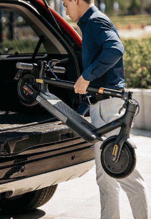 Електросамокат Xiaomi Mi Electric Scooter 3 Black
