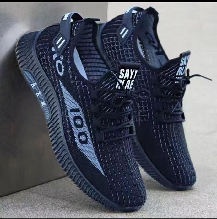 Кросівки. 41 розмір