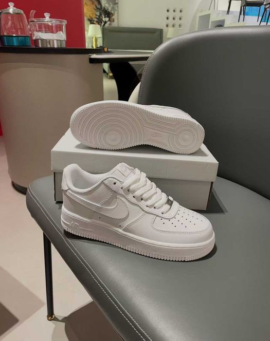 Buty Air force 1 biale rozmiar 39 Nowe