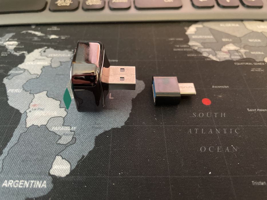 Bezprzewodowy Adapter CarPlay AndroidAuto bluetooth