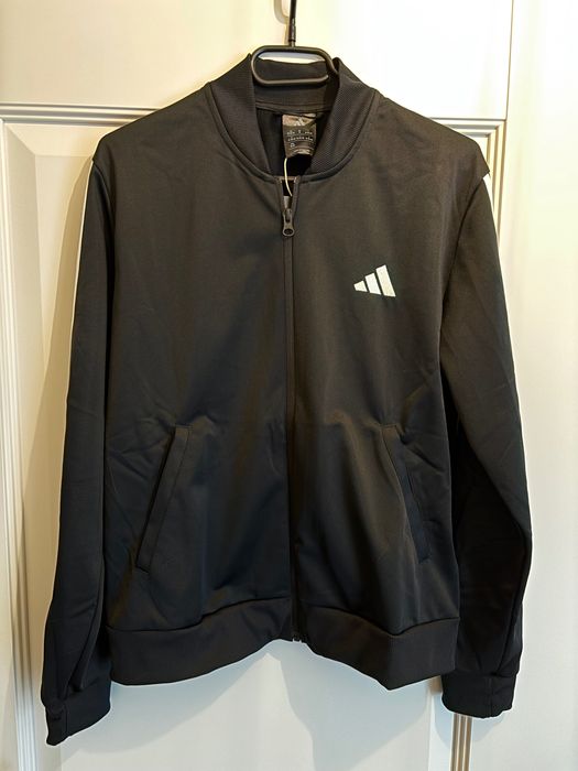 Nowy Damski dres Adidas JD5434 rozmiar M oryginalny