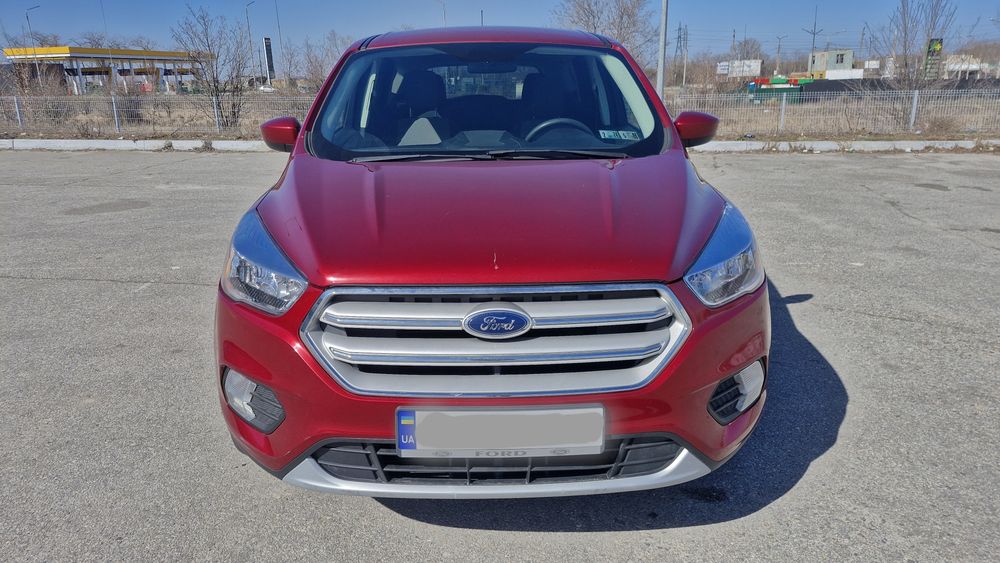 Продам Ford Escape 1.5