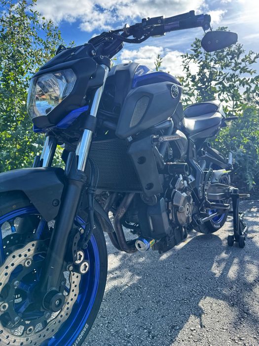 YAMAHA MT07 2019