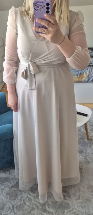 Sukienka długa beżowa