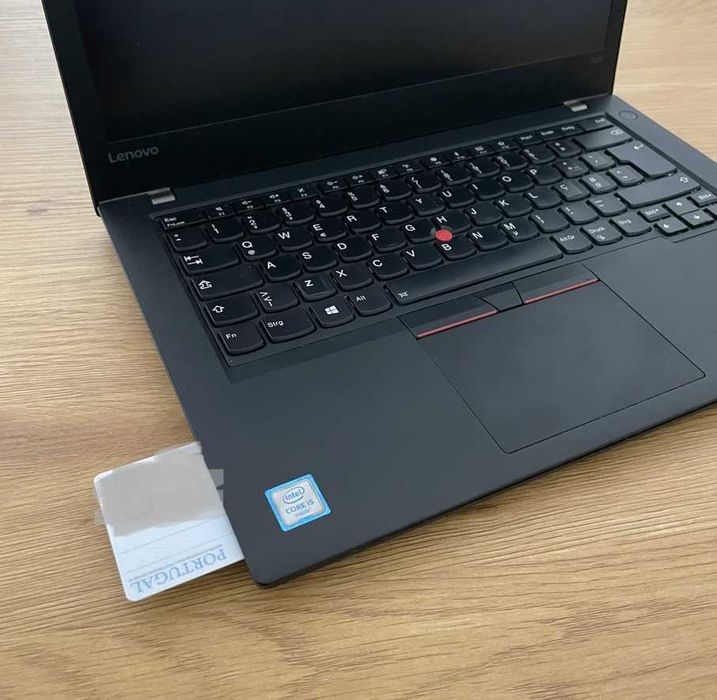 portátil Lenovo ThinkPad T470 em bom estado geral