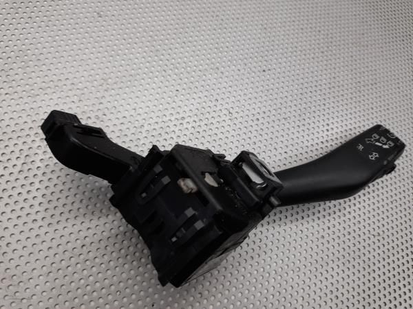 Conjunto / manetes de luzes e limpa vidros SEAT Leon (1P1)