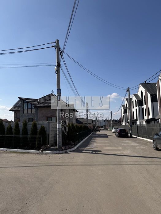 Продаж таунхаусу Жуляни Продажа таунхаус Жуляны купить дом киев
