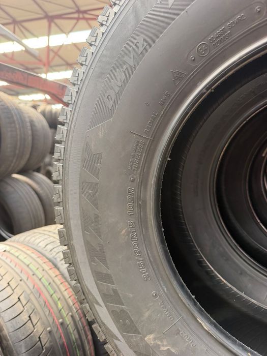 215/80/15 102R Bridgestone Blizzak DM-V2 3021 рік