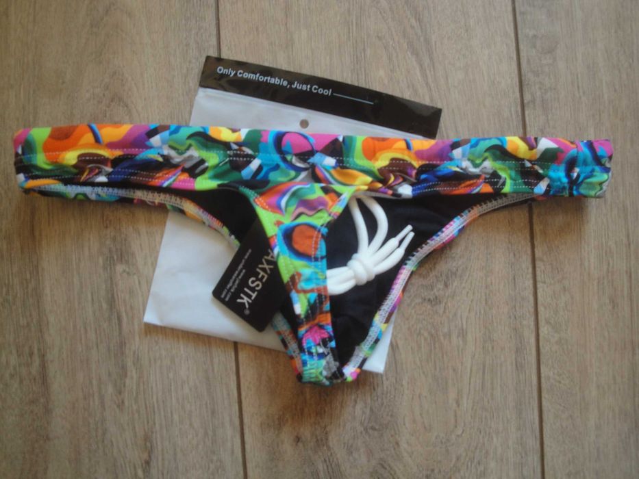 Плавки мужские стринги М