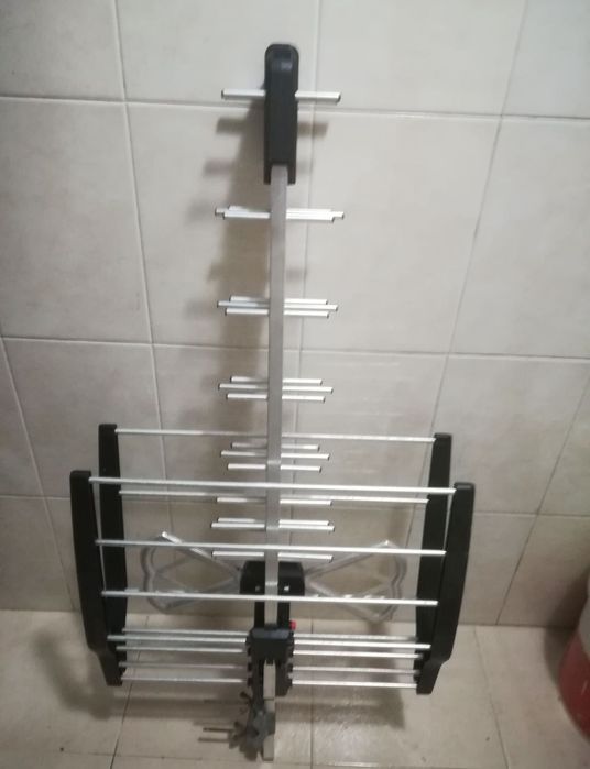 Antena TV                 .