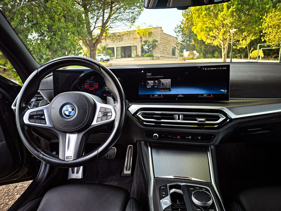BMW 330 — fotografia 5