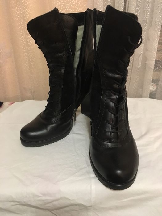 Зимние кожаные сапоги ботинки