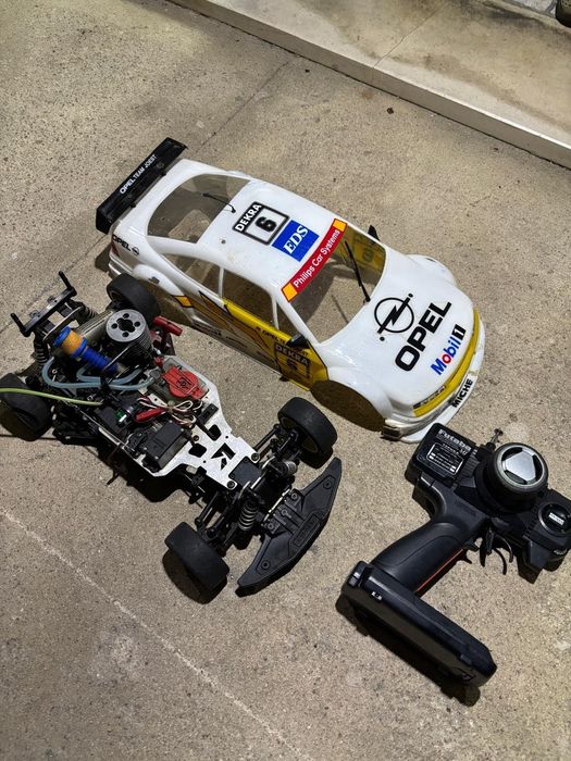 Carro telecomandado Kyosho