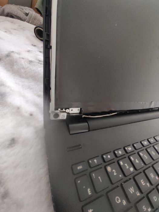 Ноутбук HP 15-rb082ur (AMD A4 / 8GB RAM / SSD)