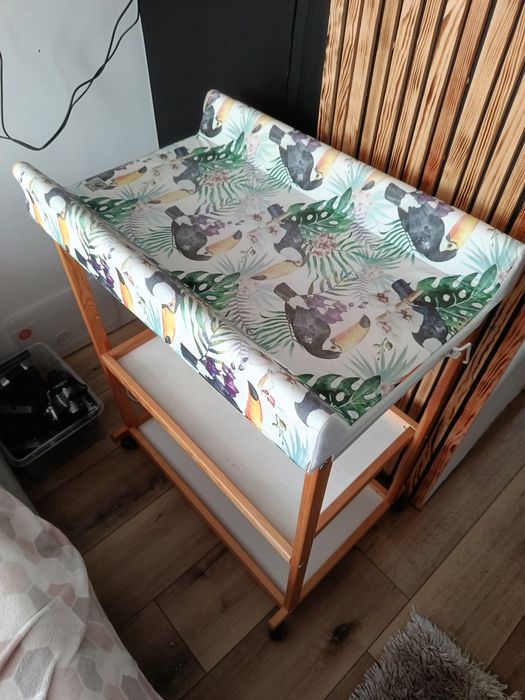 Przewijak z wanienką