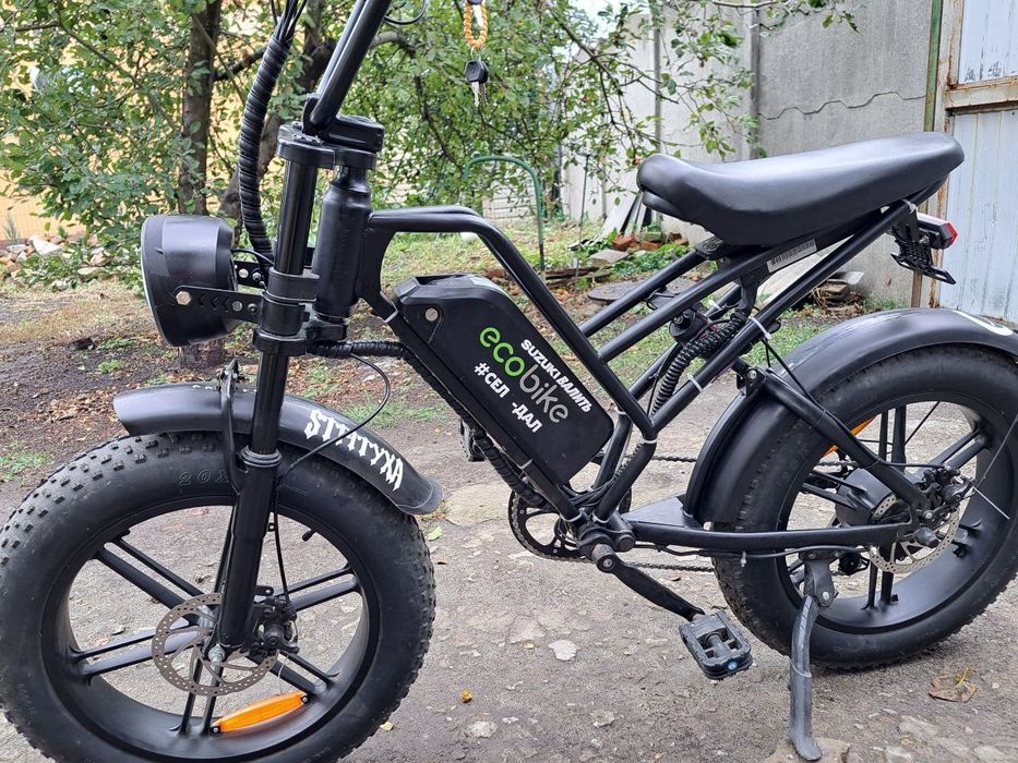 СРОЧНО ПРОДАЕТСЯ ЭЛЕКТРОБАЙК на фитбайковских колесах