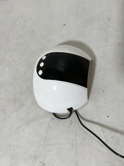 Lampa UV LED do paznokci LKE S9 – sprawna