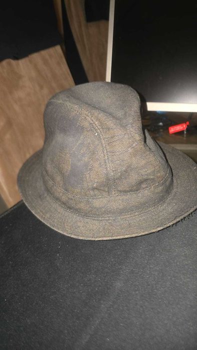 Chapéu clássico de homem