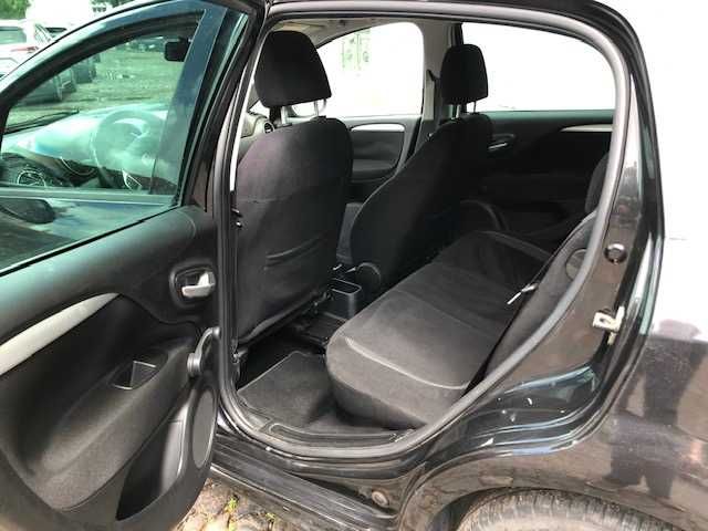 Fiat Punto — fotografia 11