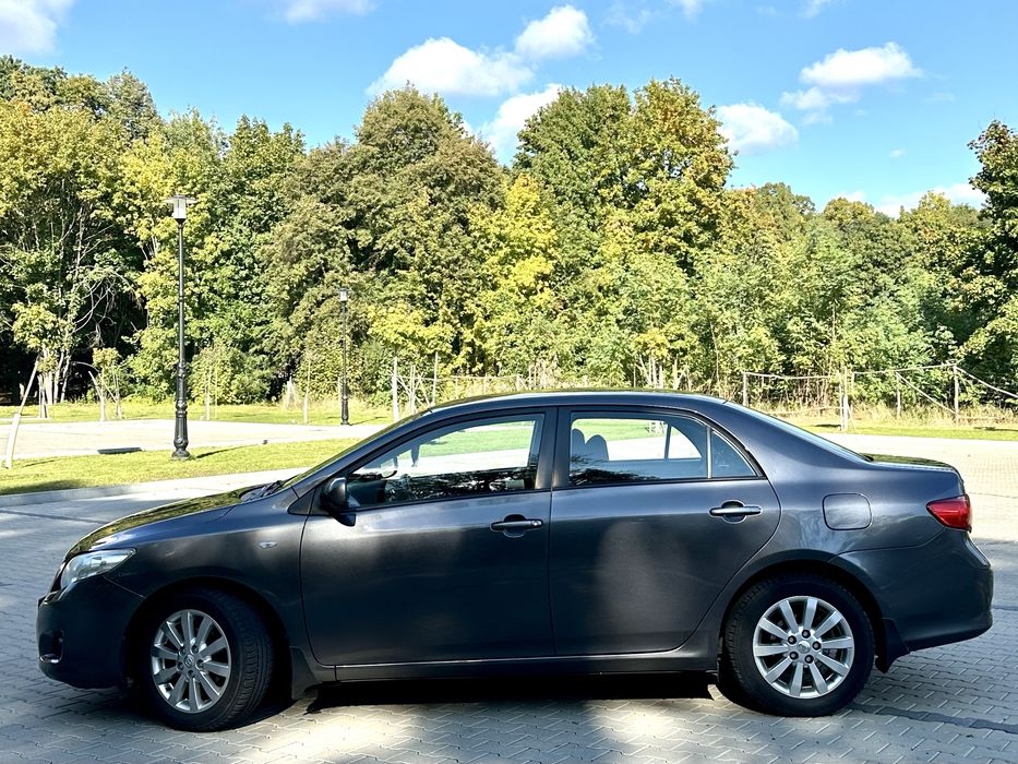 Totota Corolla X z Polskiego salonu